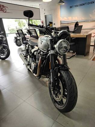 TRIUMPH SPEED TWIN TRIUMPH SPEED TWIN
